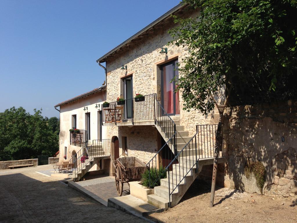 Les Hauts De *